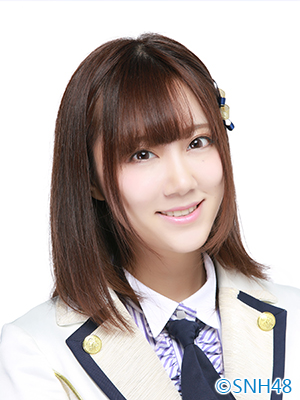ファイル:2015年SNH48プロフィール 冯薪朵 2.jpg