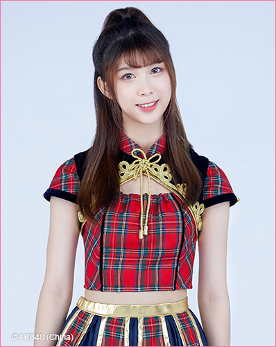ファイル:2019年AKB48 Team SHプロフィール 潘秋怡 2.jpg