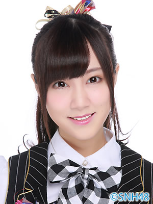 ファイル:2015年SNH48プロフィール 冯薪朵.jpg