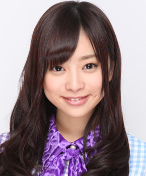 ファイル:2012年乃木坂46プロフィール 伊藤寧々.jpg