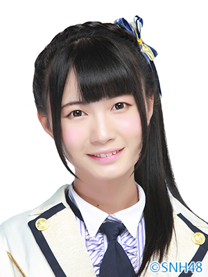 ファイル:2015年SNH48プロフィール 张雨鑫 2.jpg