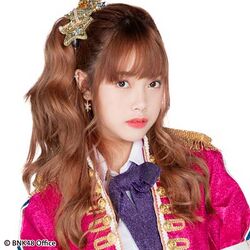 2018年BNK48プロフィール Praewa Suthamphong 3.jpg