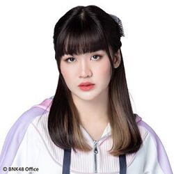 2019年BNK48プロフィール Khawisara Singplod.jpg