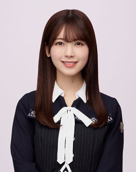 ファイル:2025年乃木坂46プロフィール 筒井あやめ.jpg