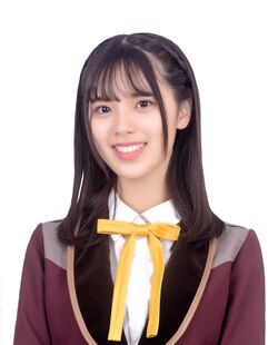 2019年AKB48 Team TPプロフィール 賈宜蓁 1.jpg