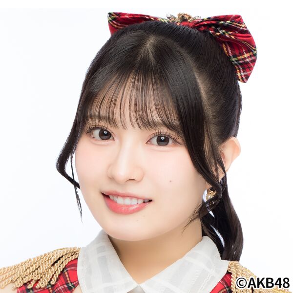 ファイル:2026年AKB48プロフィール 行天優莉奈.jpg