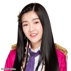2018年BNK48プロフィール Jennis Oprasert 3.jpg