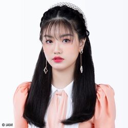 2020年BNK48プロフィール Kamonthida Rotthawinithi.jpg