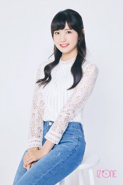2018年IZ*ONEプロフィール 本田仁美.jpg
