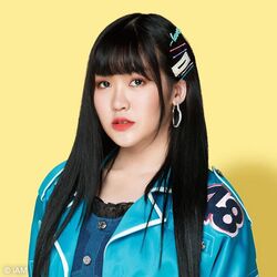 2020年BNK48プロフィール Khawisara Singplod 2.jpg