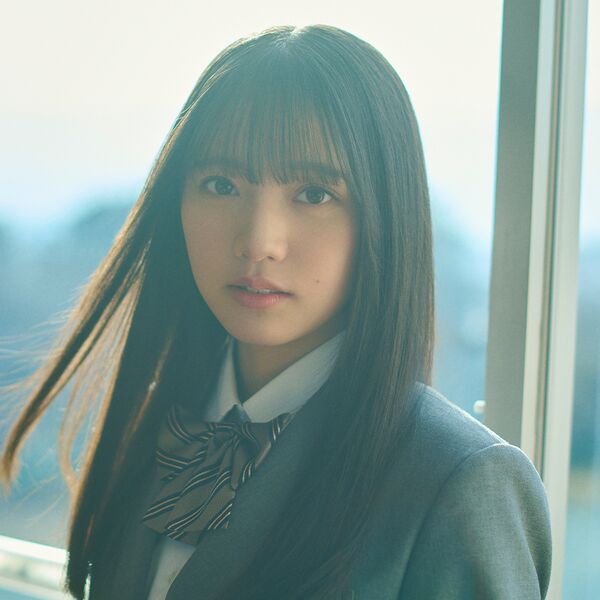 ファイル:2025年乃木坂46プロフィール 海邉朱莉.jpg