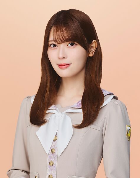 ファイル:2026年乃木坂46プロフィール 岩本蓮加.jpg
