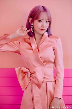 2020年IZ*ONEプロフィール 宮脇咲良 10.jpg