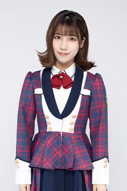 2021年AKB48 Team SHプロフィール 施可妍 4.jpg