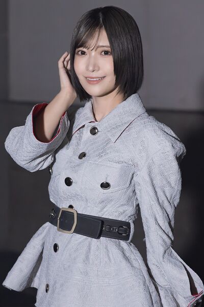 ファイル:2026年14th Single BACKS LIVE!!プロフィール 大沼晶保.jpg