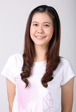 2017年BNK48プロフィール Kanteera Wadcharathadsanakul.jpg