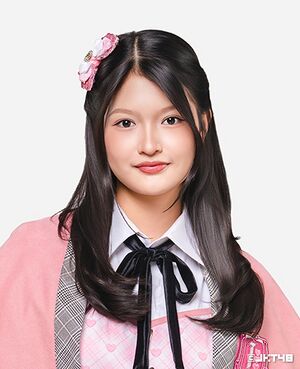 2026年JKT48プロフィール Celline Thefani 3.jpg