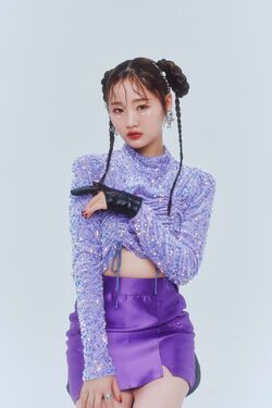 2024年UNLAMEプロフィール YUKA 2.jpg