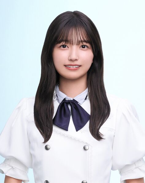 ファイル:2025年乃木坂46プロフィール 五百城茉央 2.jpg