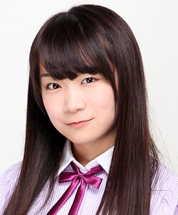 2012年乃木坂46プロフィール 秋元真夏 2.jpg