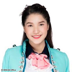 2018年BNK48プロフィール Pimnipa Tungsakul 3.jpg