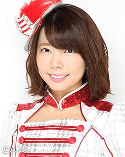 AKB48　新品未開封　風は吹いている　劇場盤　中村麻里子　鈴木まりや 生写真付 中村麻里子 - エケペディア