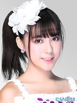 2015年SNH48プロフィール 董艳芸 3.jpg