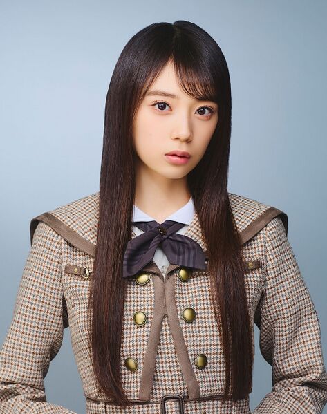 ファイル:2025年乃木坂46プロフィール 矢田萌華 4.jpg