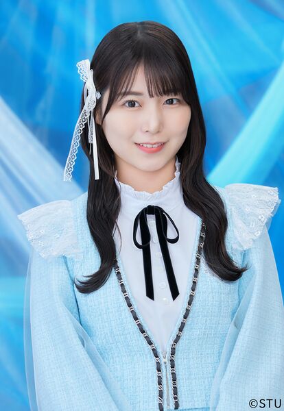 ファイル:2024年STU48プロフィール 小島愛子.jpg