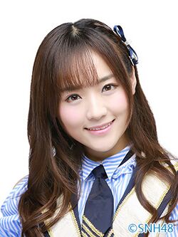 2015年SNH48プロフィール 莫寒 2.jpg