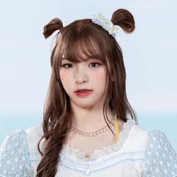 2022年BNK48プロフィール Virunpat Thamrongpantavanich 2.jpg