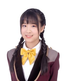 2019年AKB48 Team TPプロフィール 高硯晨 1.jpg