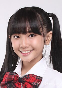 2018年JKT48プロフィール Aurel Mayori 1.jpg