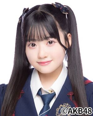2024年AKB48プロフィール 布袋百椛 2.jpg