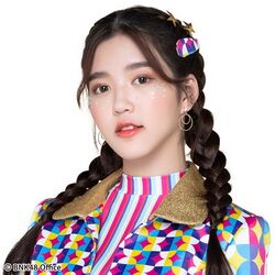 2019年BNK48プロフィール Plearnpichaya Komalarajun 1.jpg