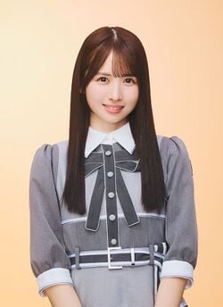 2026年日向坂46プロフィール 上村ひなの 3.jpg