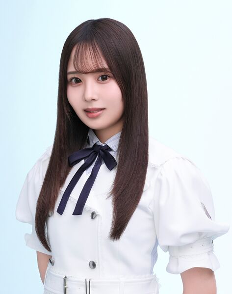 ファイル:2025年乃木坂46プロフィール 佐藤璃果 2.jpg