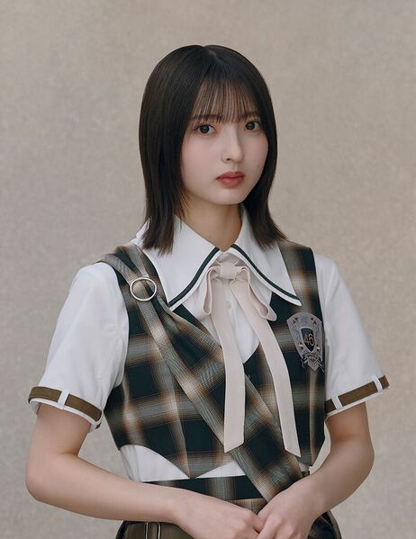 ファイル:2026年櫻坂46プロフィール 山田桃実 2.jpg