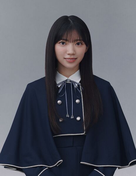 ファイル:2025年櫻坂46プロフィール 佐藤愛桜 3.jpg