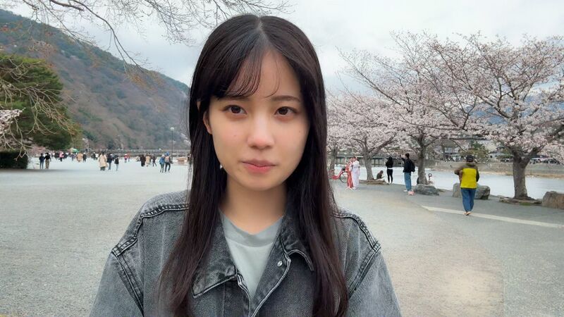 ファイル:2025年櫻坂46 四期生お披露目 勝又春.jpg