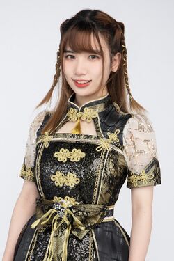 2021年AKB48 Team SHプロフィール 梁时安 3.jpg