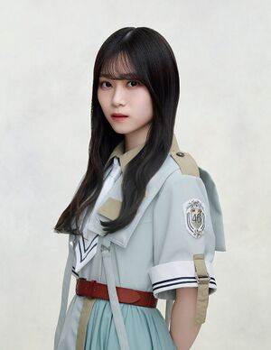 2025年櫻坂46プロフィール 山下瞳月 2.jpg