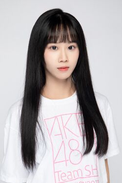 2022年AKB48 Team SHプロフィール 张诗瑜 2.jpg