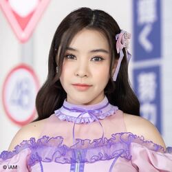 2022年BNK48プロフィール Isarapa Thawatpakdee 2.jpg