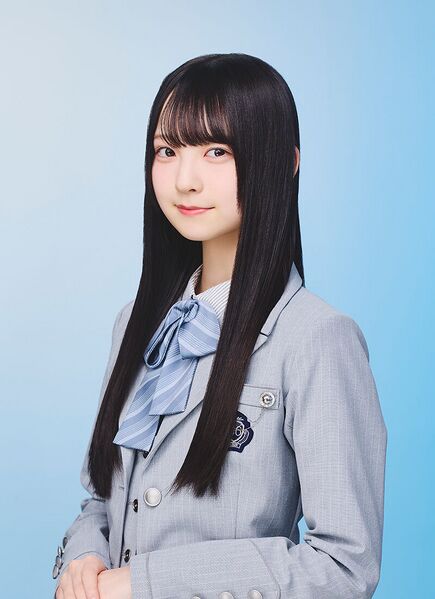 ファイル:2026年日向坂46プロフィール 佐藤優羽.jpg
