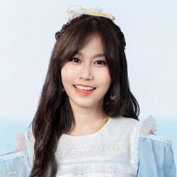 2022年BNK48プロフィール Panisa Srilaloeng.jpg