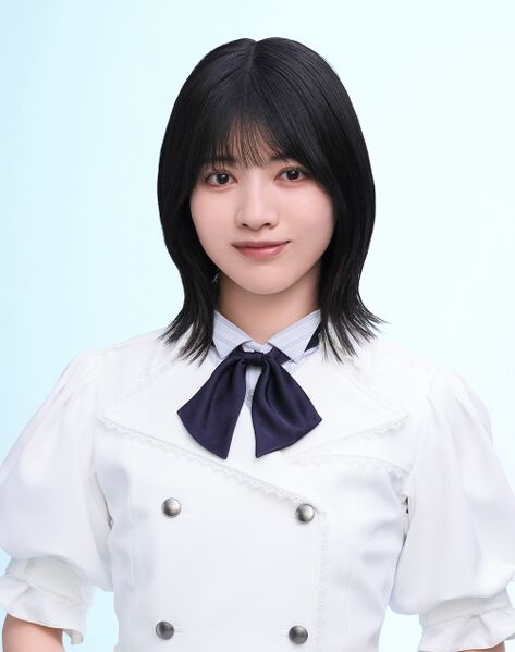 ファイル:2025年乃木坂46プロフィール 林瑠奈 2.jpg