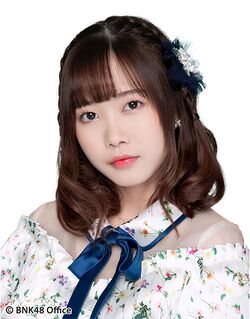2018年BNK48プロフィール Jiradapa Intajak 2.jpg