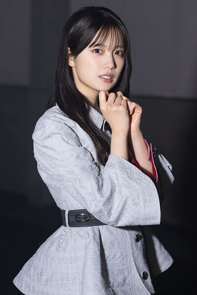 ファイル:2026年14th Single BACKS LIVE!!プロフィール 勝又春.jpg