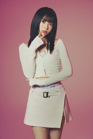 2023年UNLAMEプロフィール HIYUKA.jpg